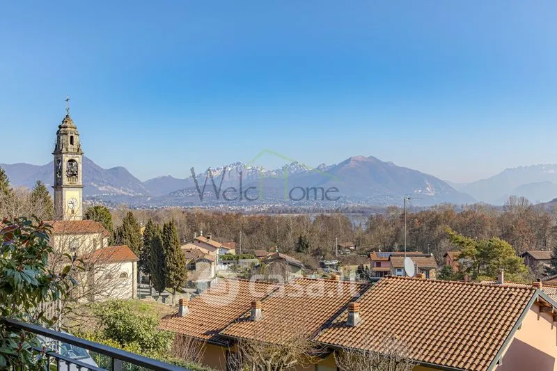 Terrass - Contemporary Villa with Lake View in Alserio