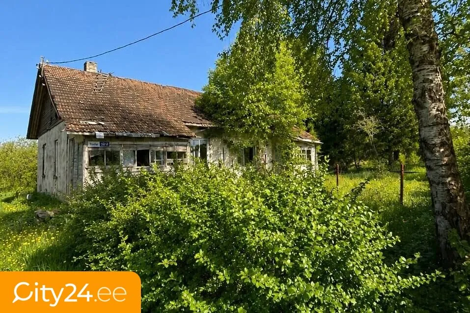 Exterior - House with Land for Development in Sompa