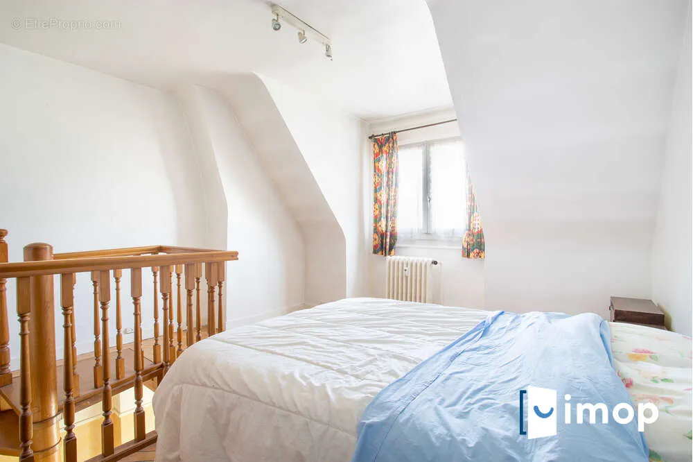 Chambres - Appartement de Caractère avec Vue Dégagée à Marcq-en-Barœul