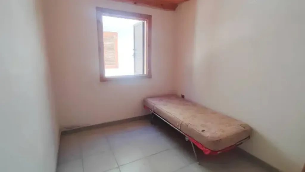 Chambres - Apartment with Balcony in Calopezzati