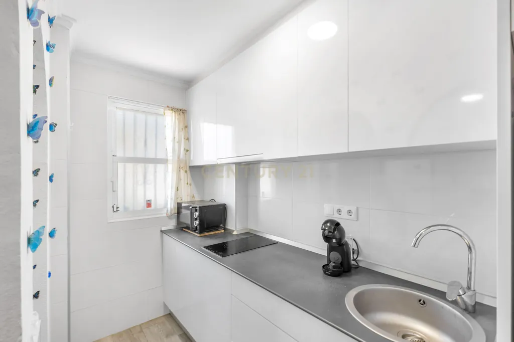 Cuisine - Reform Studio with Pool in Torrevieja