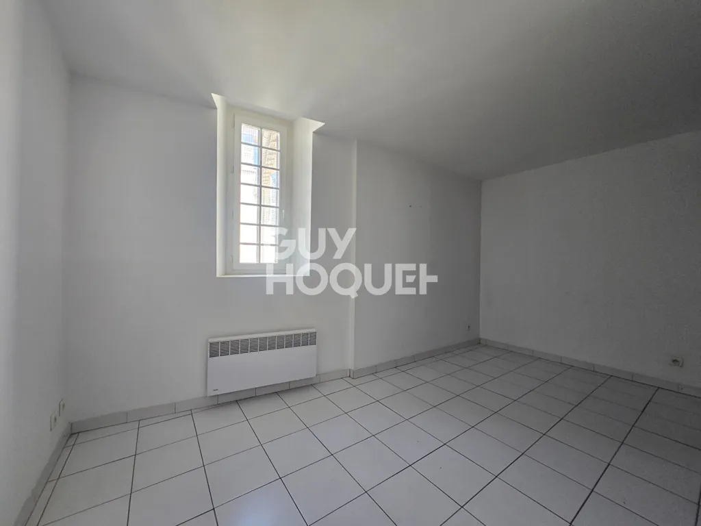 Rooms - Bright 2-Bedroom Flat in Villeneuve-lès-Avignon