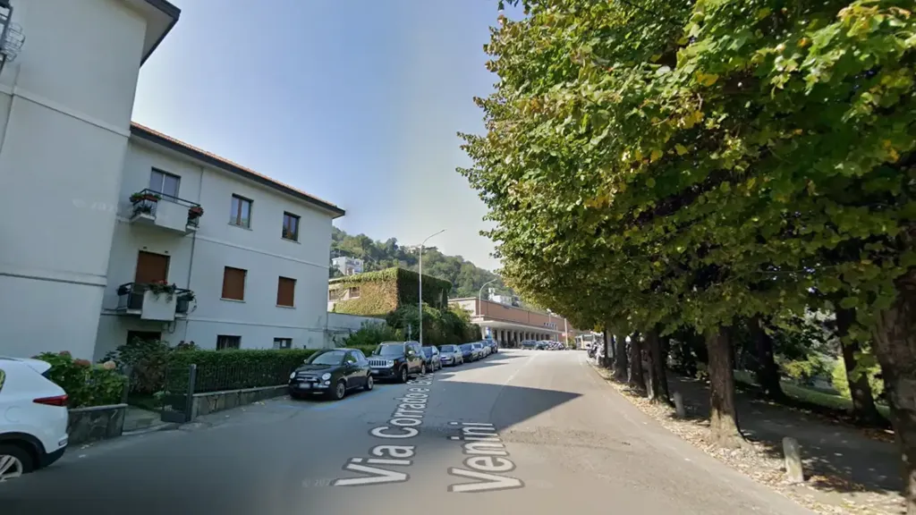 Välivaade - Rented Trilocale with Balcony in Como