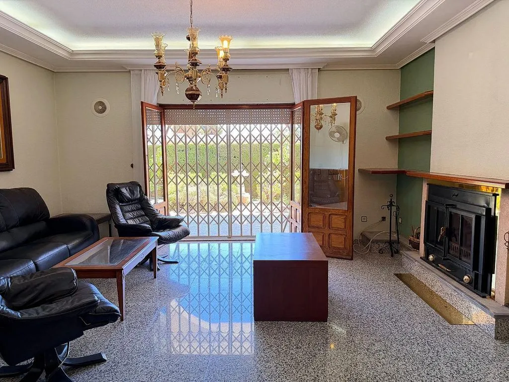 Elutuba - Chalet with Pool and Terrace in La Puebla
