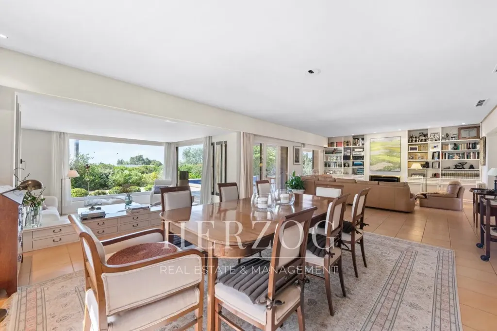 dining_room