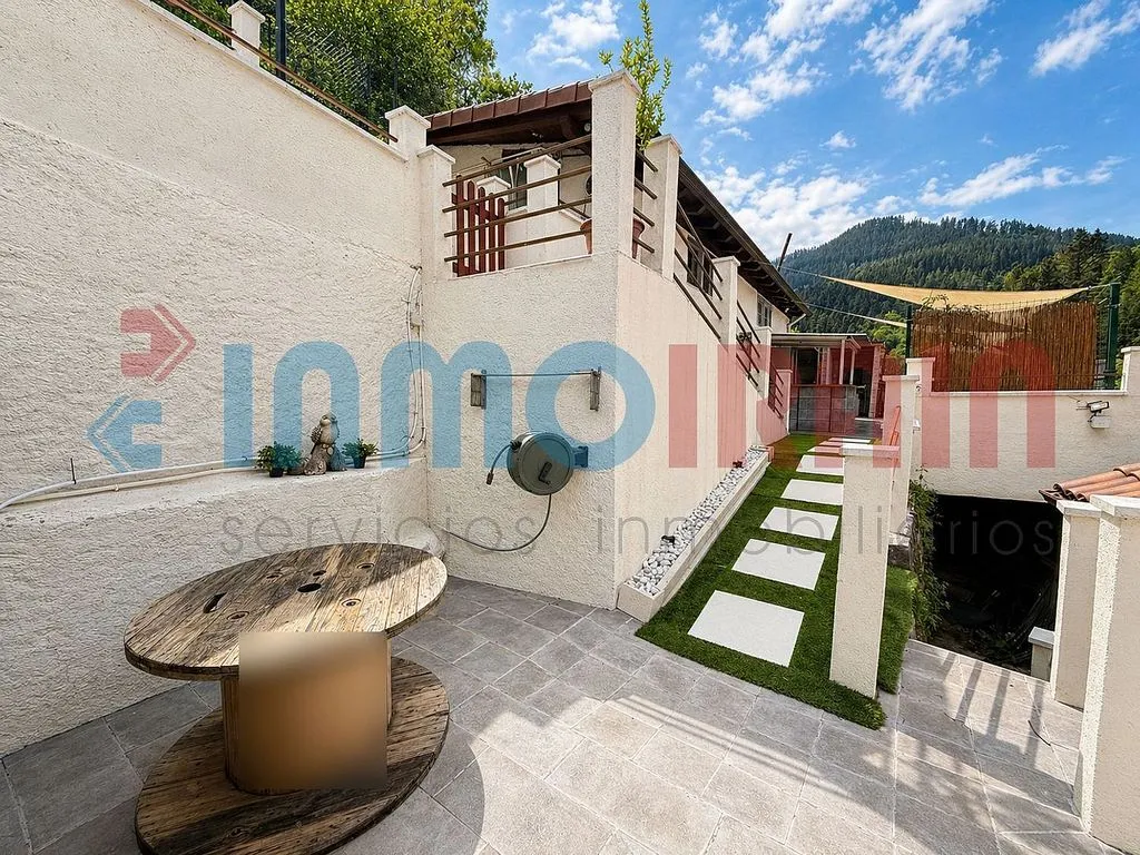 Terrasse - Chalet with Pool and Terrace in Ataun