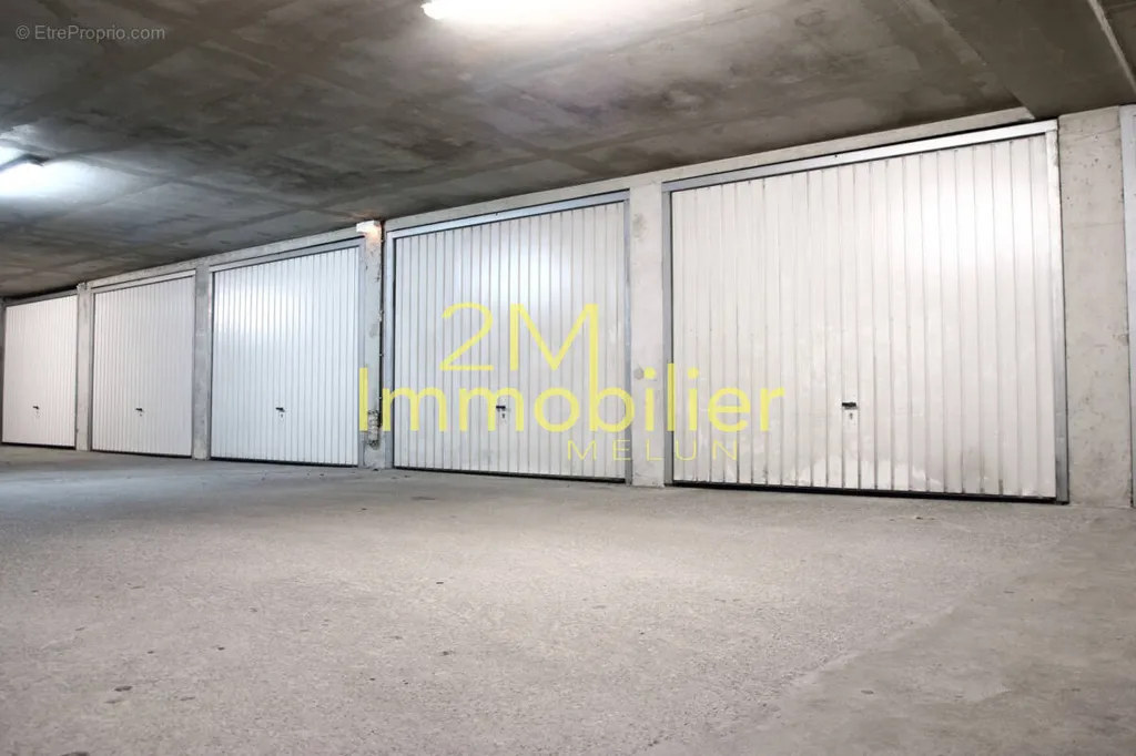 Parking à Le Mee-Sur-Seine