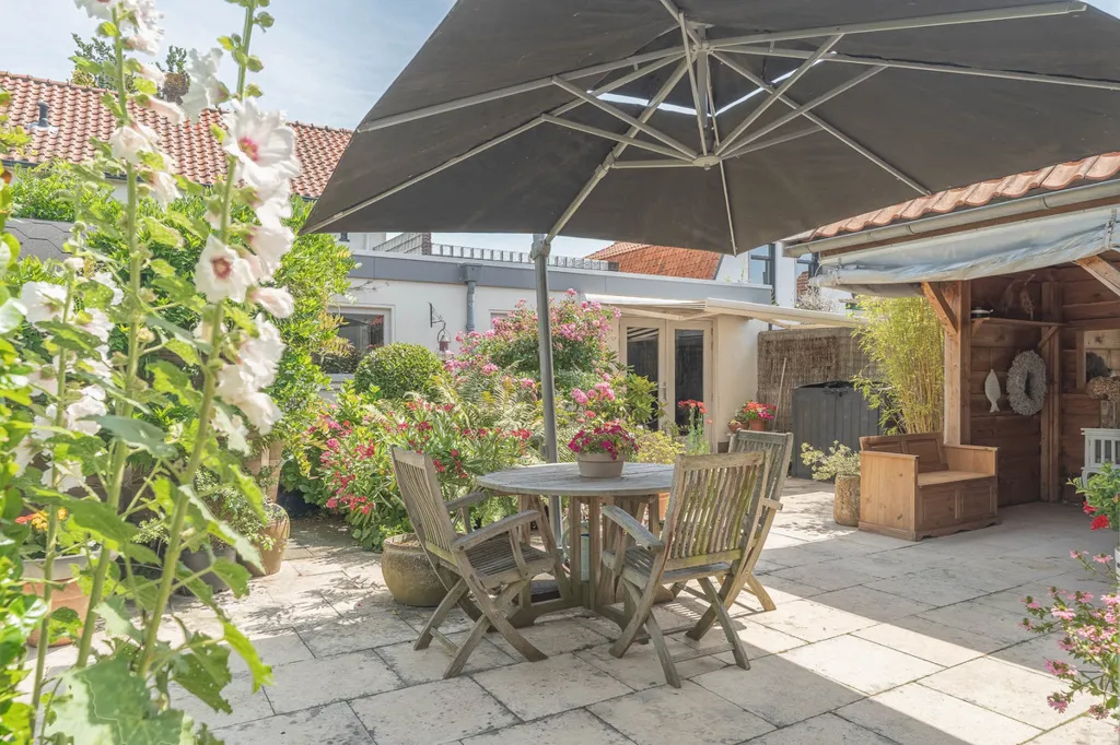 Terrace - Detached House with Private Garden in Yerseke