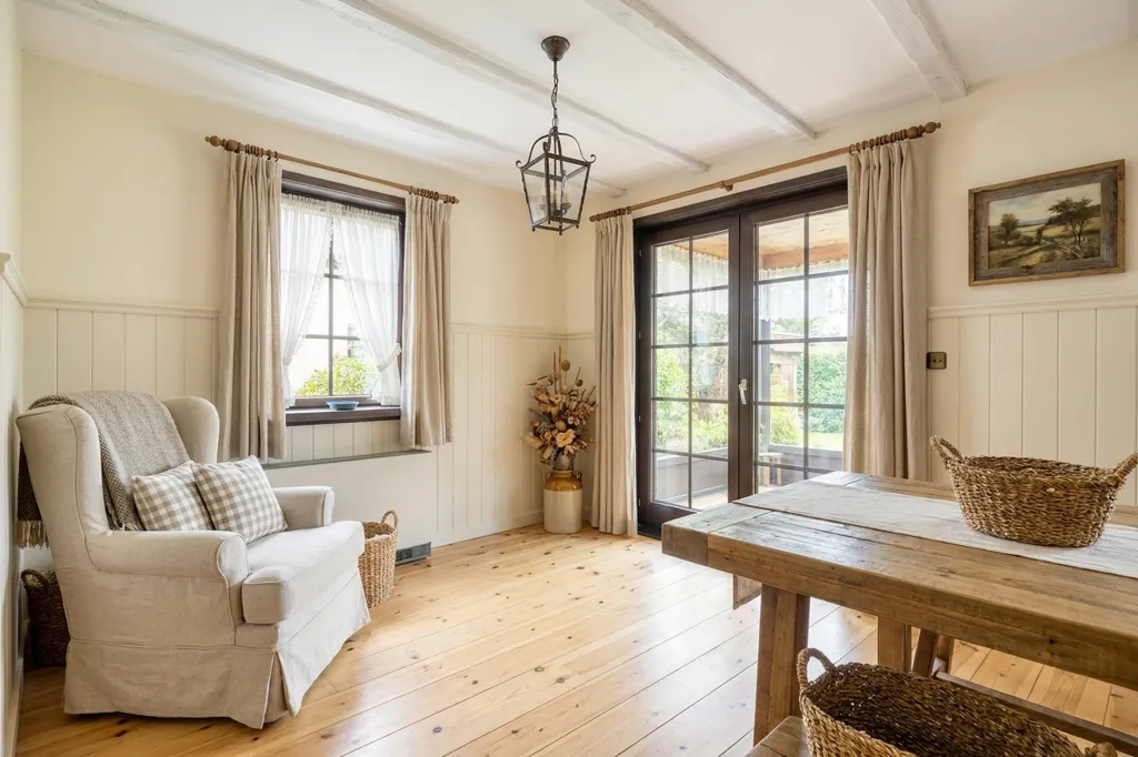 Dining Room - Open Building with Expansion Potential in Ekeren