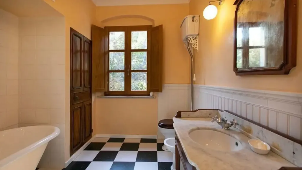 Vannitoad - Historic Villa with Pool in Porto Azzurro