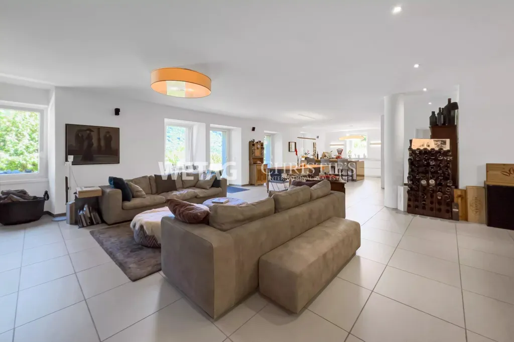 Elutuba - Exclusive Homes with Fireplace in Montagnola