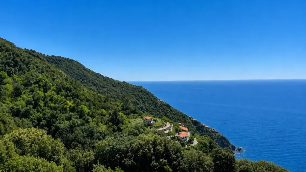 Rustic Cottage with Sea View in Fossola