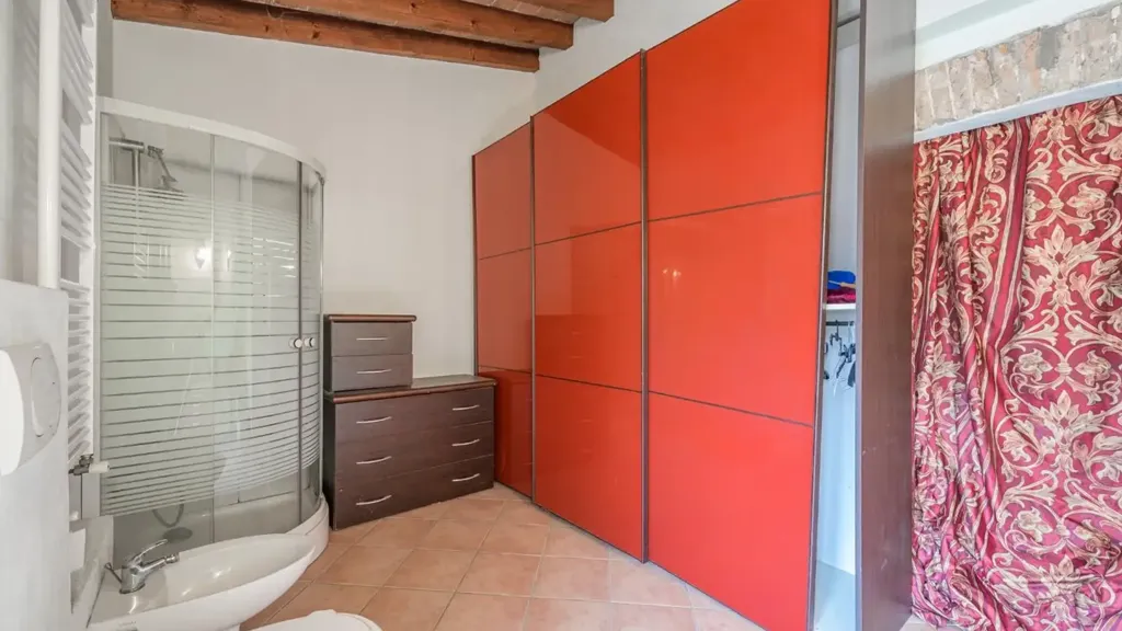 Salles de bain - Restored House with Private Courtyard in Modena