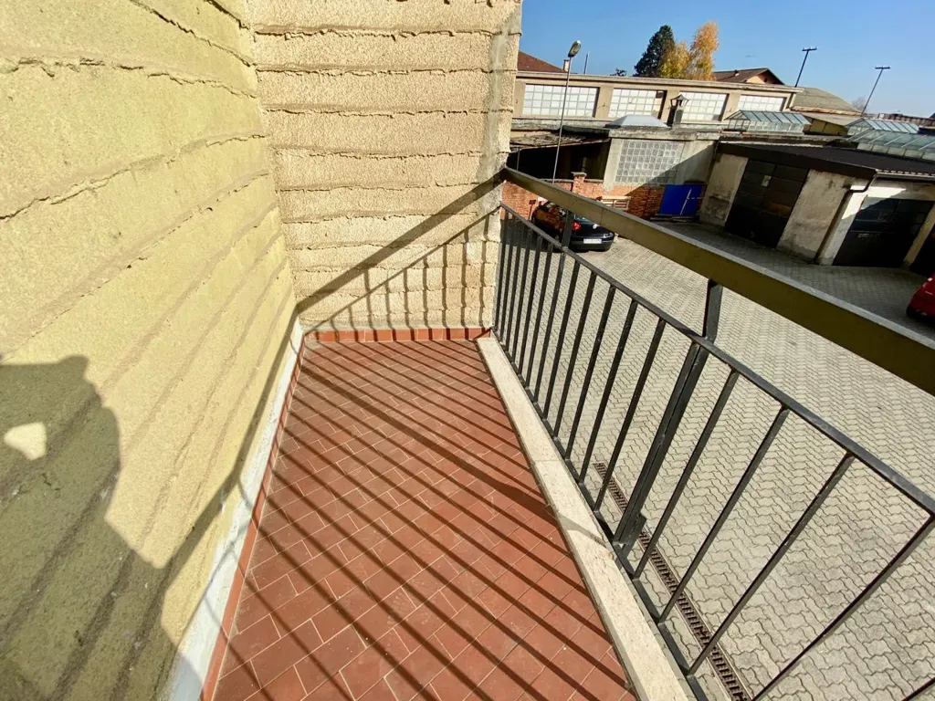 Rõdu - Bright Flat with Balcony in Cuorgnè Centre