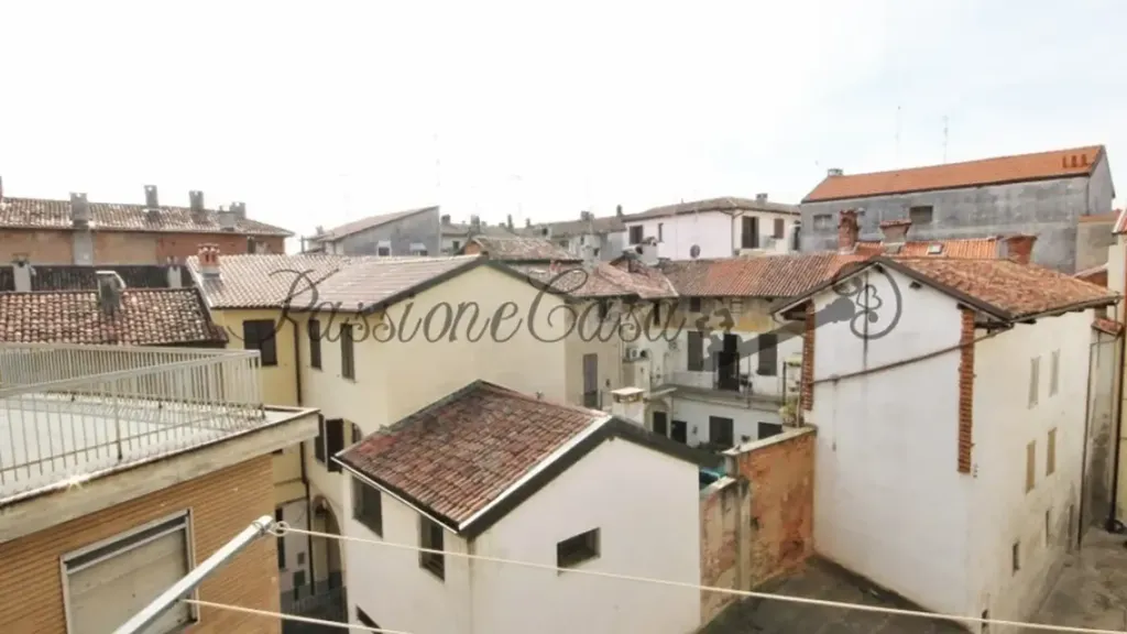 Terrasse - Bright Apartment with Balcony in Vigevano Centre