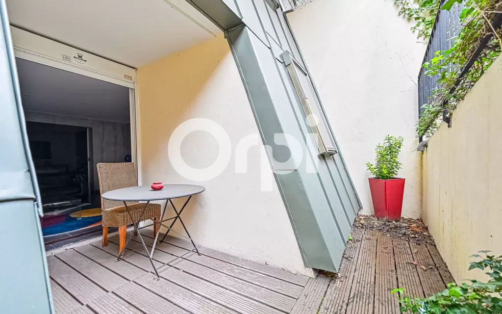 Terrass - Duplex Apartment with Balcony in Bagnolet