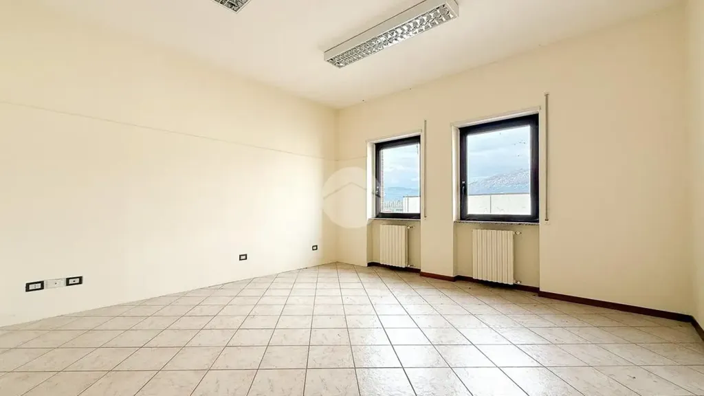Pièces - Apartment with Parking in L'Aquila