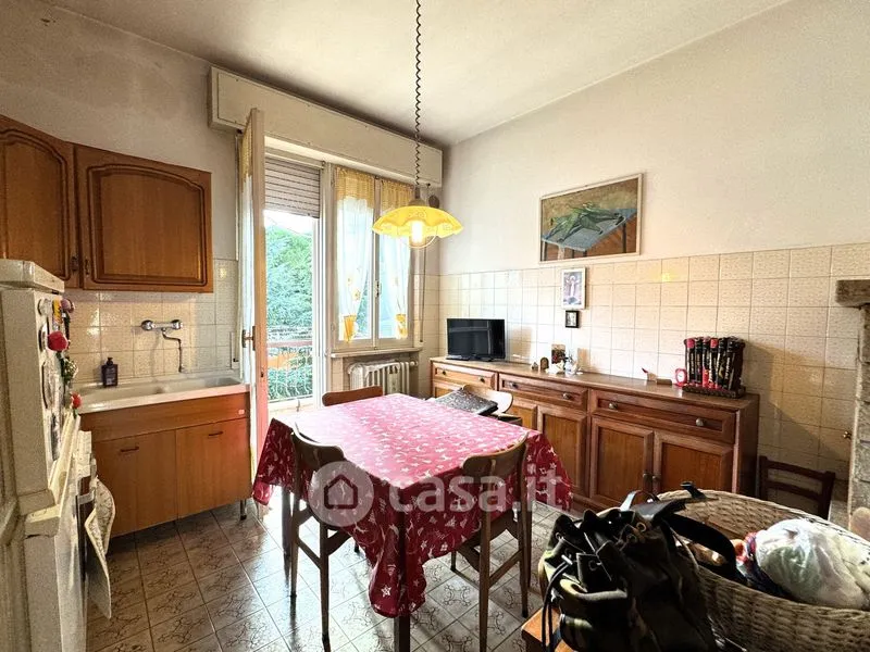 Cuisine - Apartment with Private Garden in Urbania
