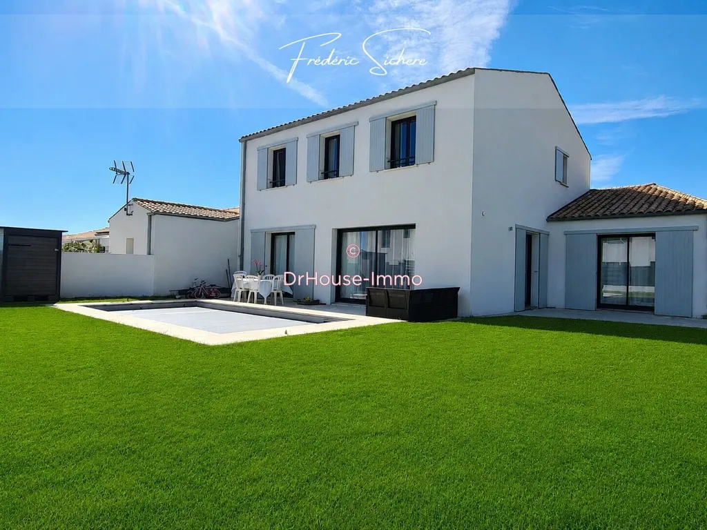 Extérieur - Maison Contemporaine avec Piscine à La Jarrie