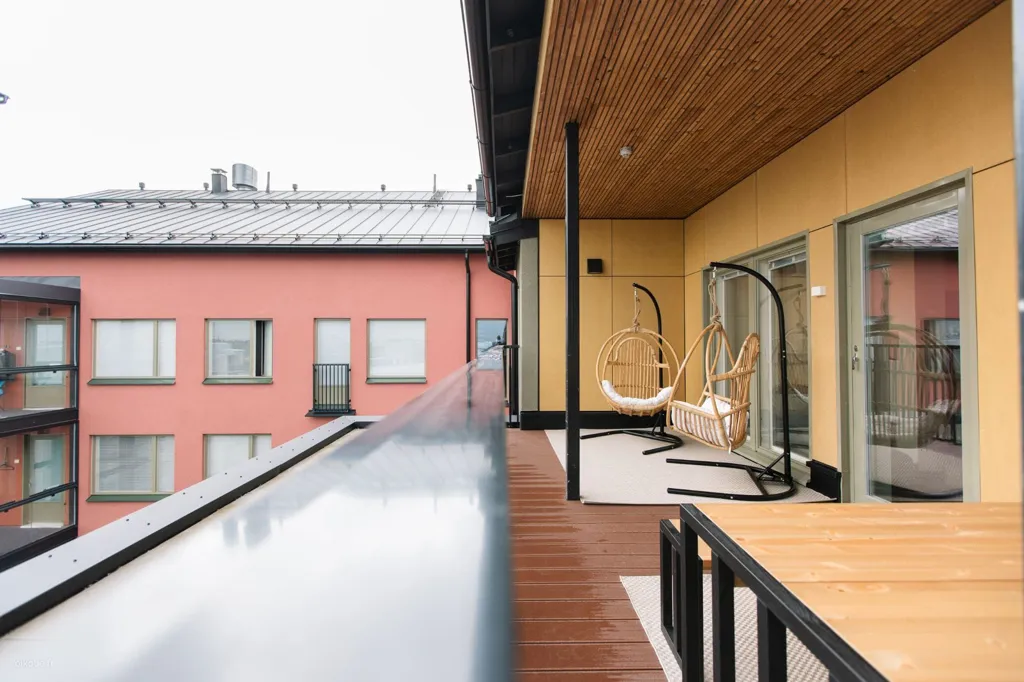 Balcon - Modern Flat with Balcony in Kirstinpuisto
