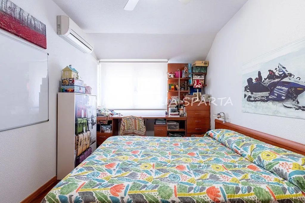 Chambres - Charming Duplex with Terrace in City Centre