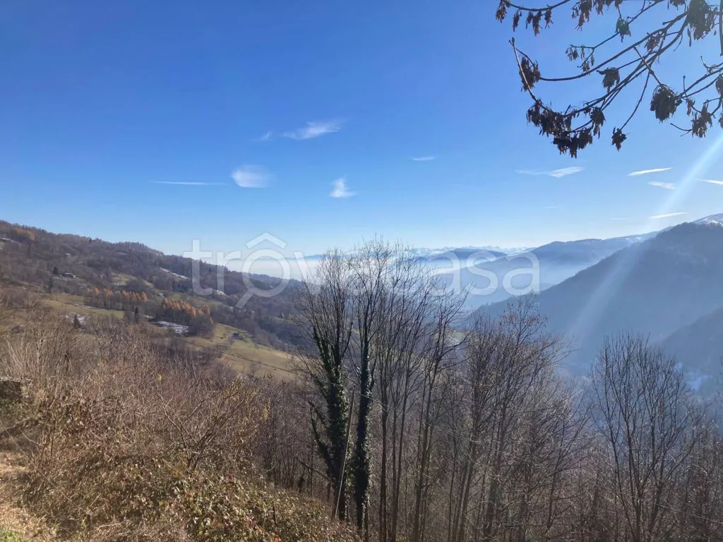 Rustic Property with Panoramic View in Angrogna