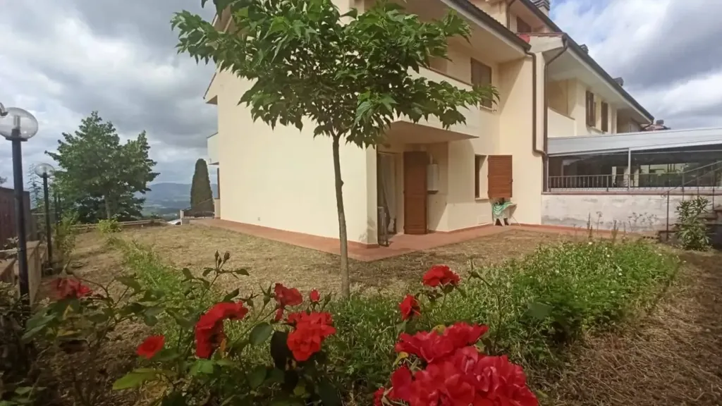 Jardin - Semi-detached Villa with Garden in Reggello
