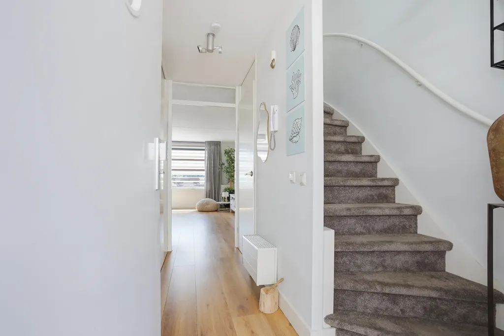 Esik - Maisonnette with Terrace in Scheveningen