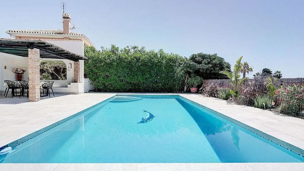 Piscine - Reformed Villa with Sea View in Calahonda