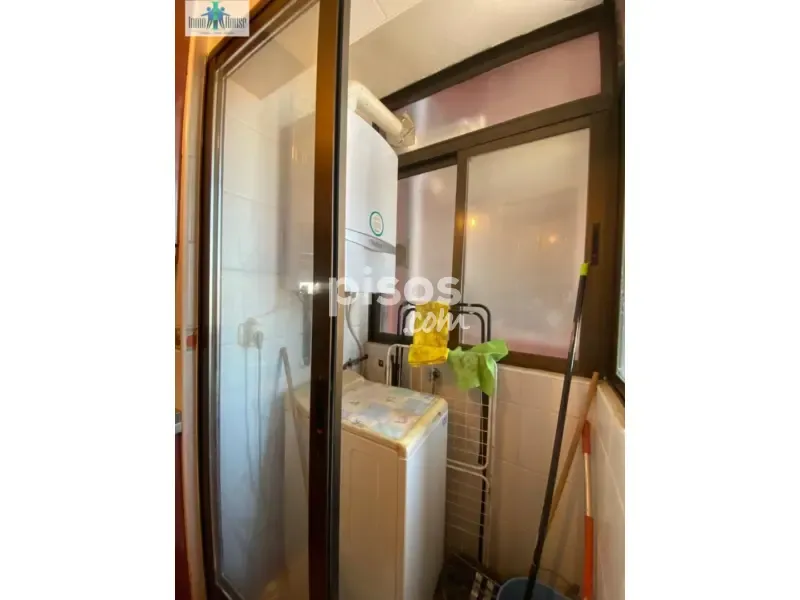 Vannitoad - Apartment with Balcony Views in Centro-Carretas
