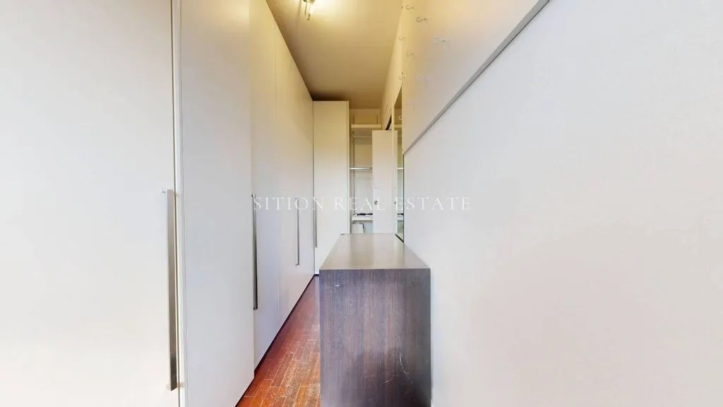Pièces - Luxury Flat with Balcony in Milan