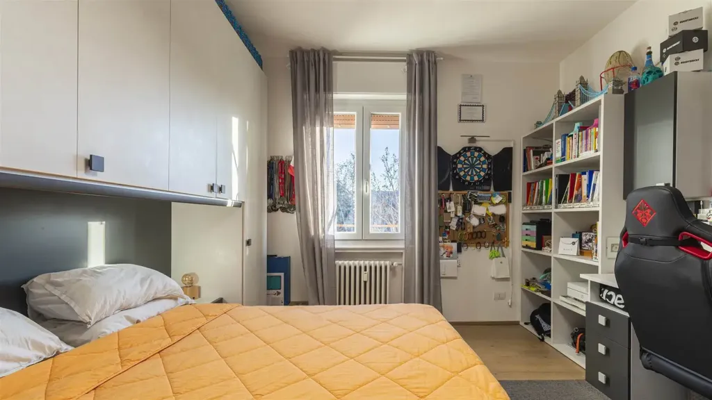 Magamistoad - Rearranged Apartment with Balcony in Modena