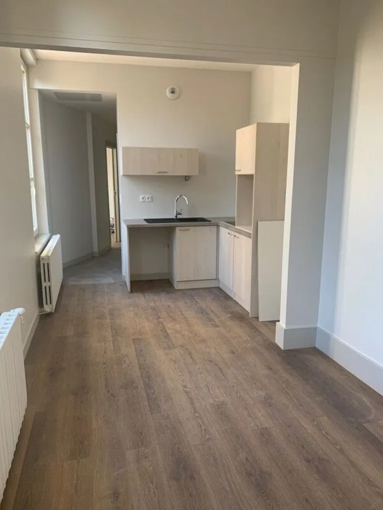 Cuisine - Appartement de 2 Chambres dans le Quartier Ravinelle à Nancy