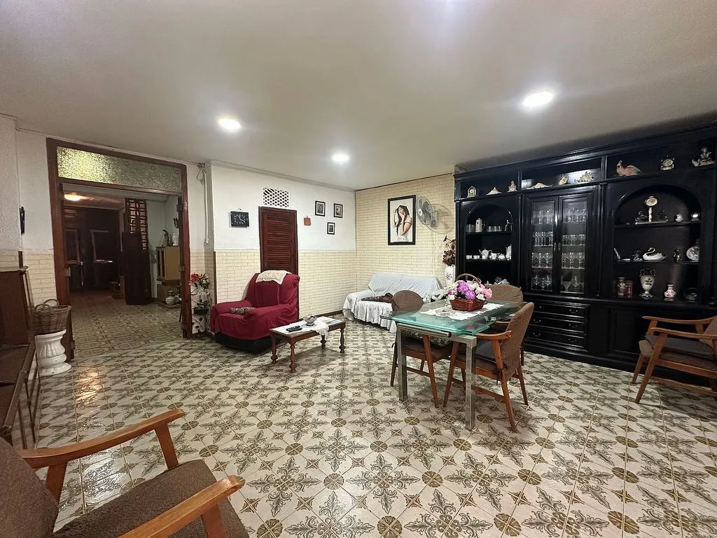 Séjour - Terraced House with Balcony in Manises Centre