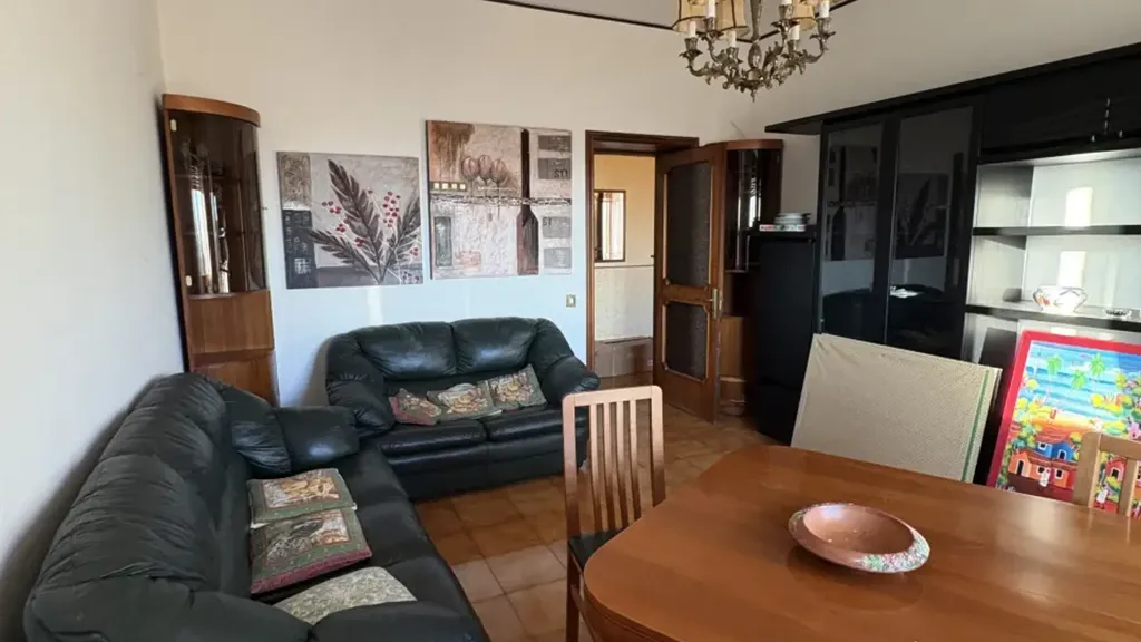 Living Room - Bright Trilocale with Sea View in Catanzaro