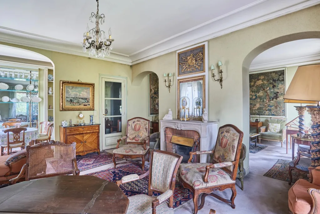 Soggiorno - 2/3 Bed Apartment in 1930s Building, Paris 16th