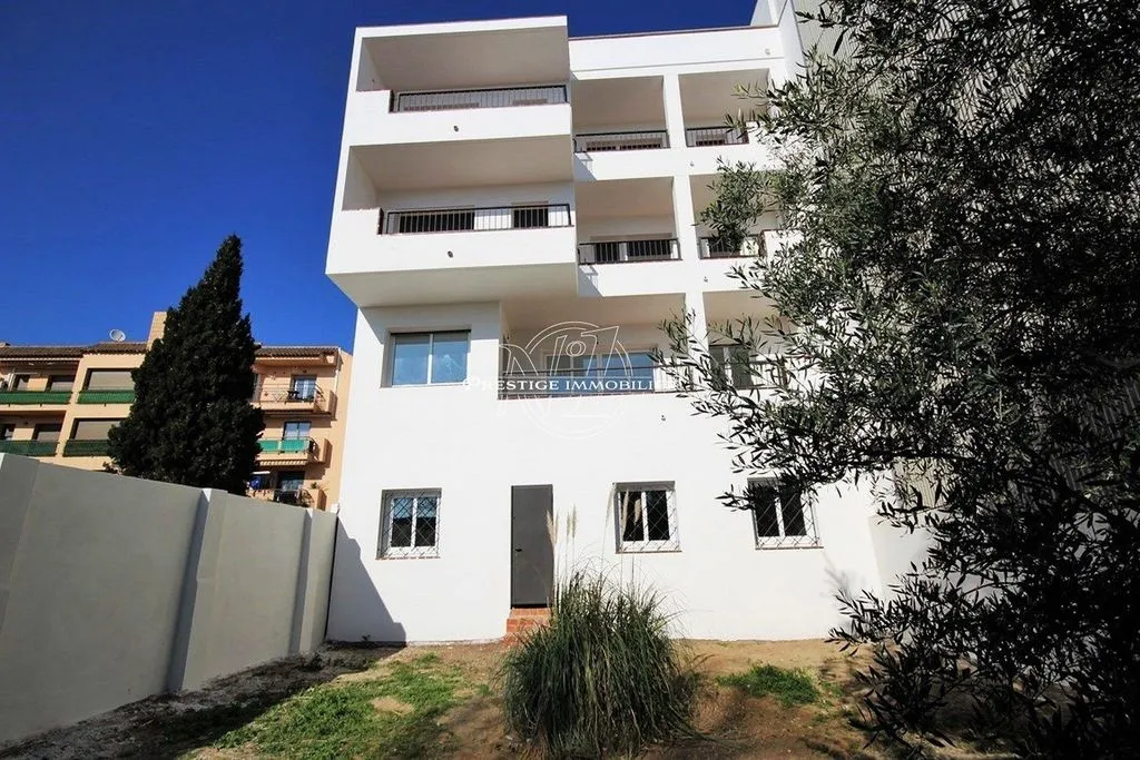 Välivaade - Luxury Apartments with Commercial Space in Roses