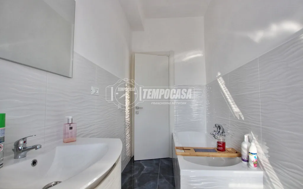 Salles de bain - Renovated Apartment with Sea View in Ancona