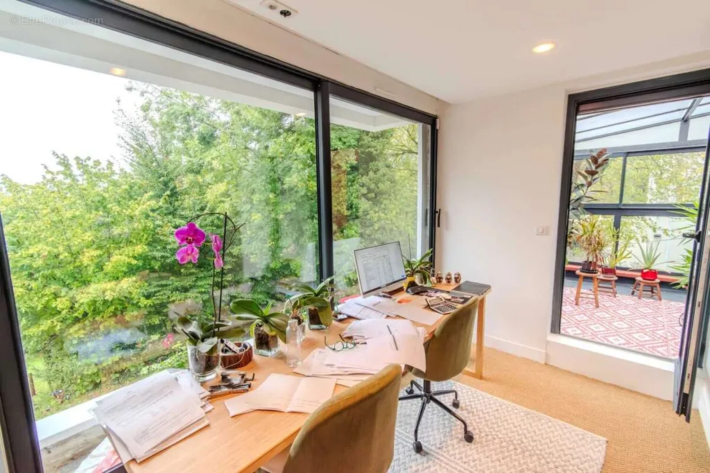 home_office