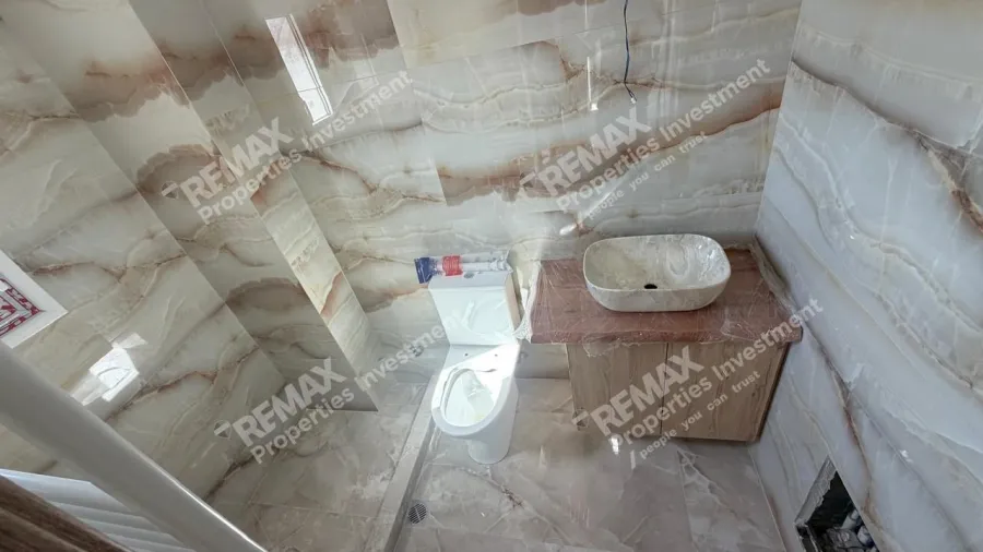 Salles de bain - Modern Penthouse with Panoramic View in Kifissia