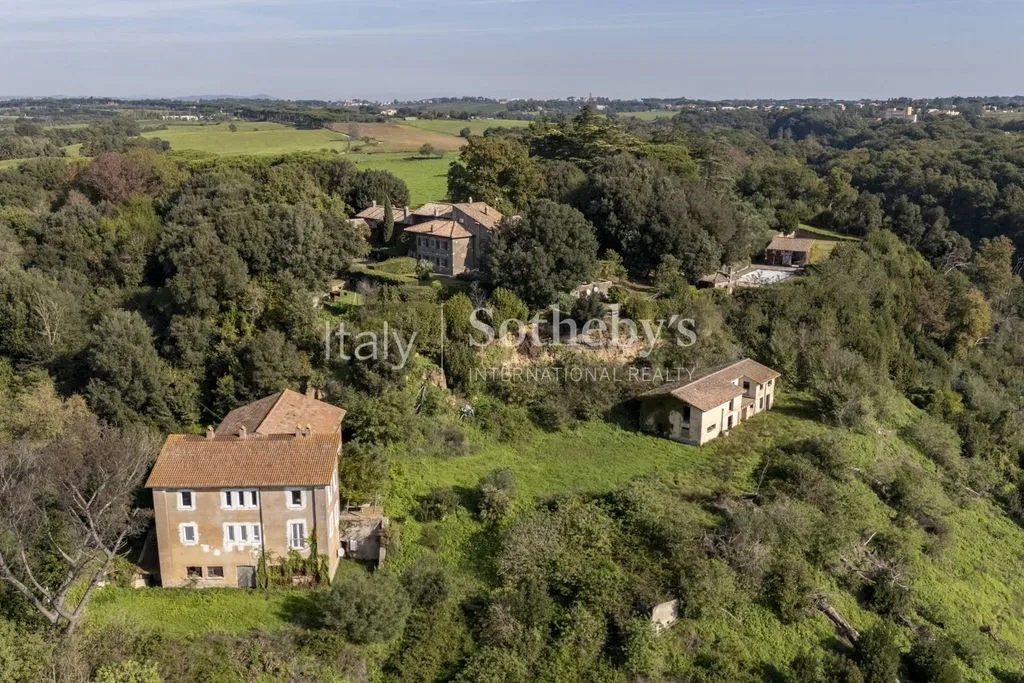Vue aérienne - 17th-Century Villa with Private Chapel in Rome