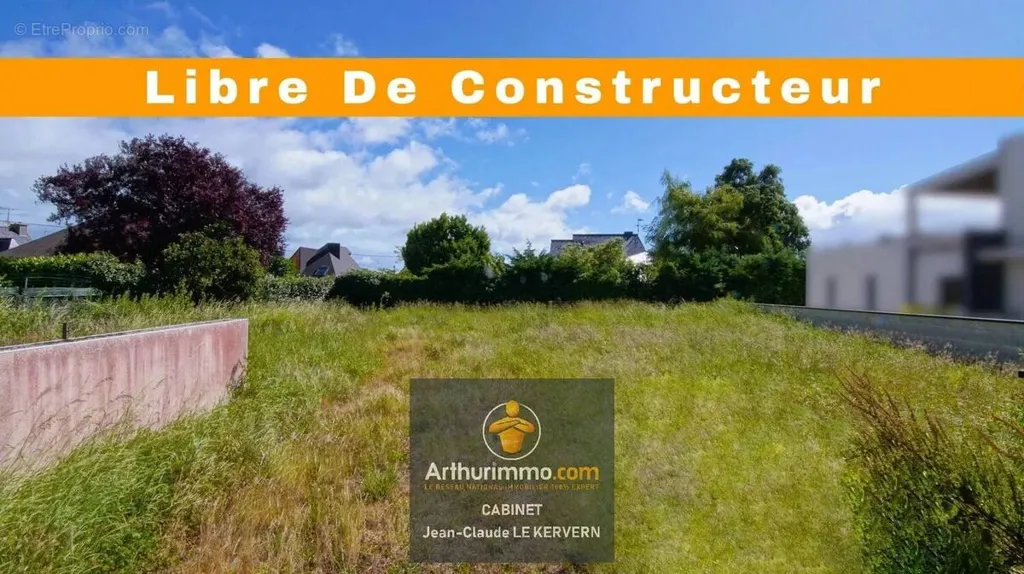 Giardino - Buildable Plot with Proximity to Amenities in Ploufragan