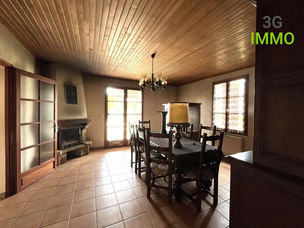 Salle à manger - Maison en Pierre avec Dépendance à Marmande