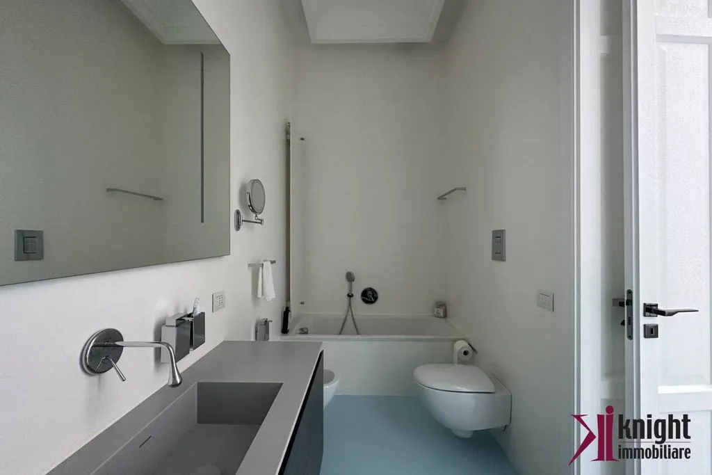 Salles de bain - Luxury Apartment with Panoramic View in Pozzuoli