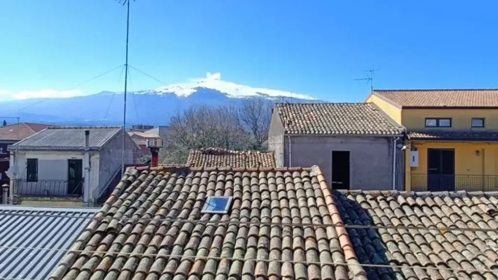 Esterno - Villa with Edificabile Land in Moio Alcantara