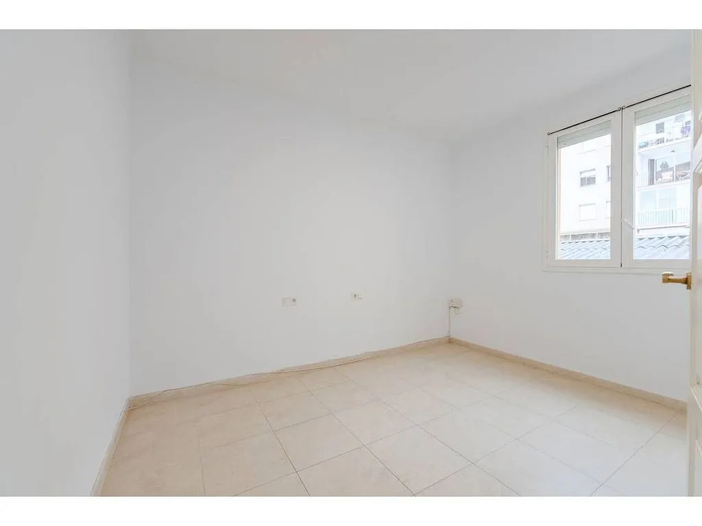Toad - Duplex with Balcony in Eixample Sud, Girona