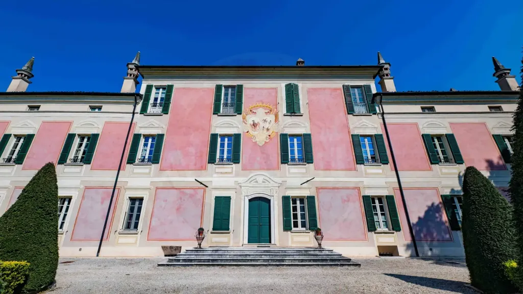 Välivaade - Duplex in Exclusive Residence, Castegnato