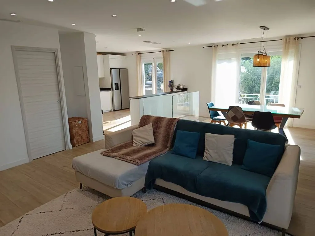Soggiorno - Luxury Villa with Pool in Nice Ouest