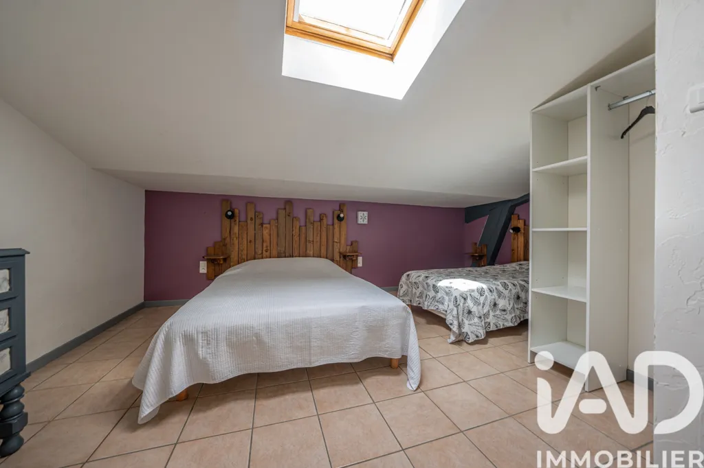 Chambres - Ensemble Immobilier avec Vue à Lagorce
