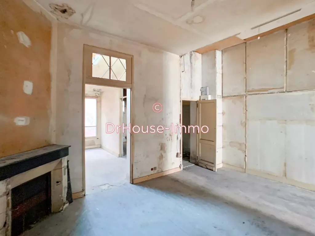 Pièces - Maison à Rénover avec Cour Privée à Bordeaux